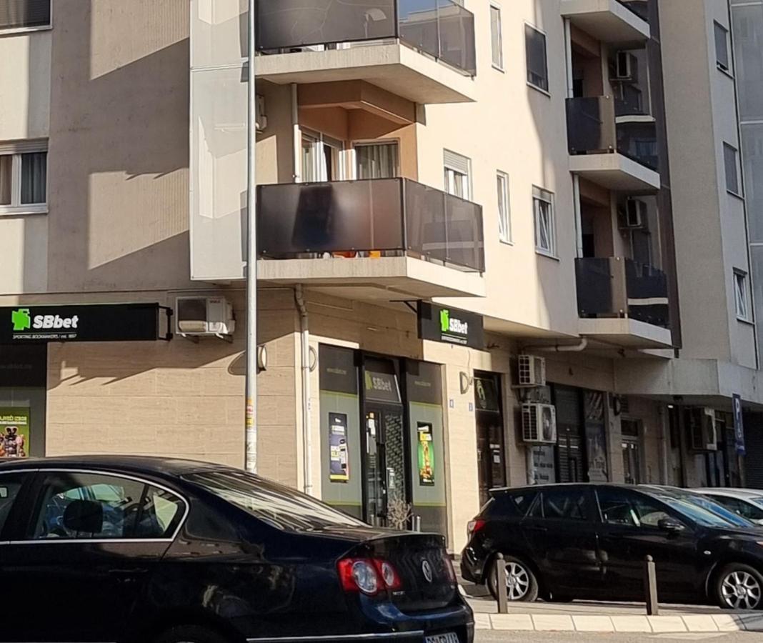 Star - Kvart * Podgorica